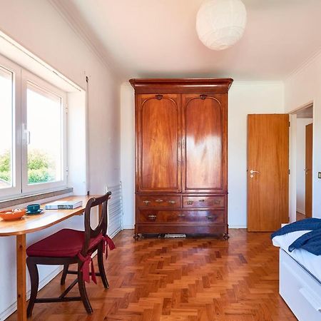 Bright Apartment With Garden In カスカイス エクステリア 写真