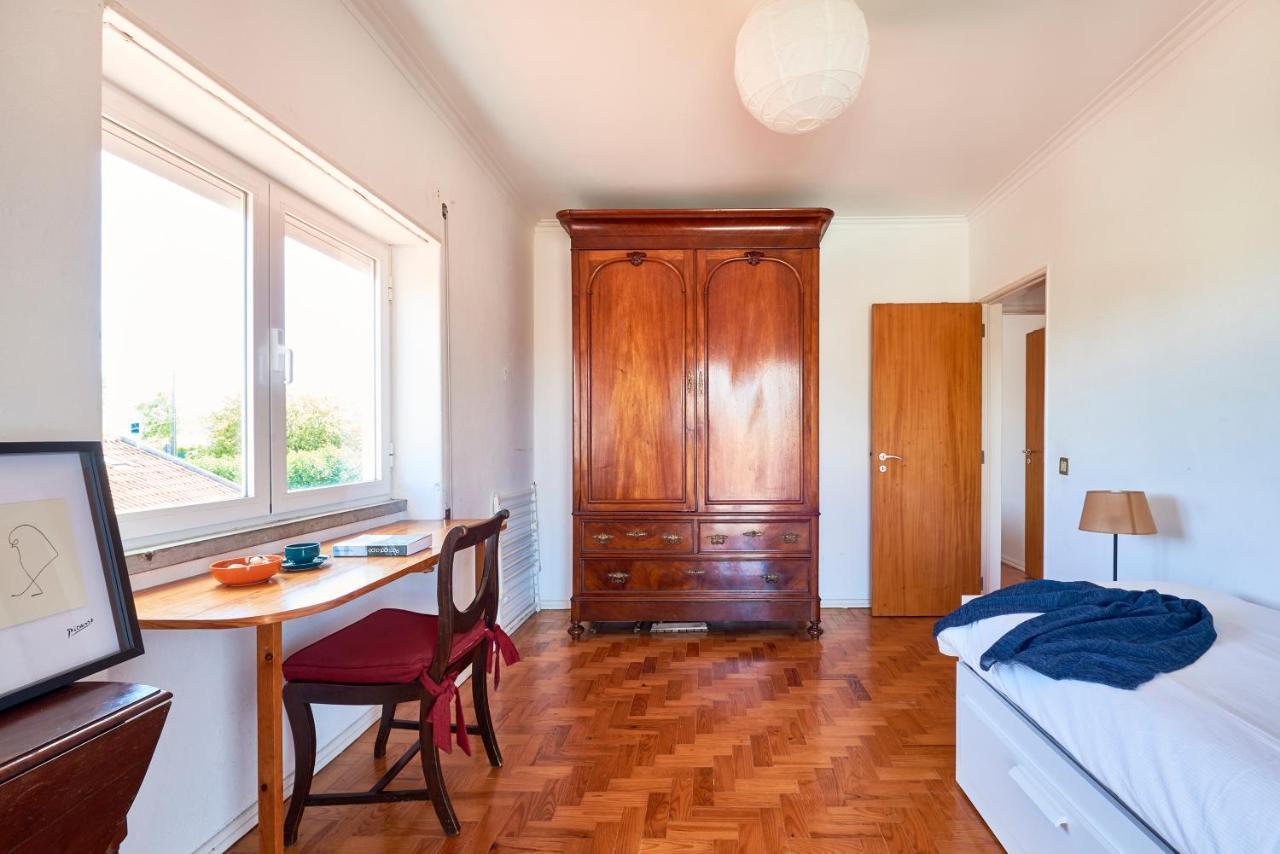 Bright Apartment With Garden In カスカイス エクステリア 写真