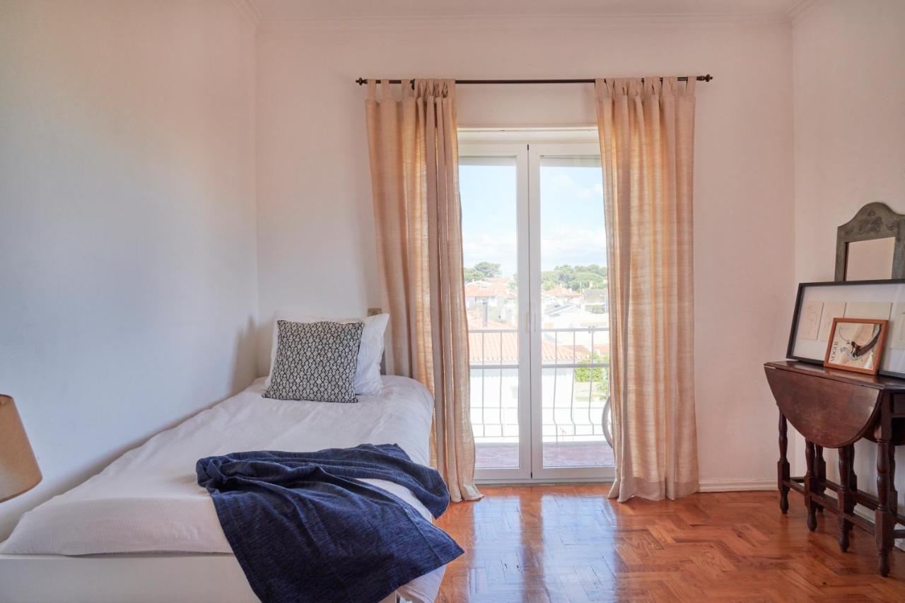 Bright Apartment With Garden In カスカイス エクステリア 写真