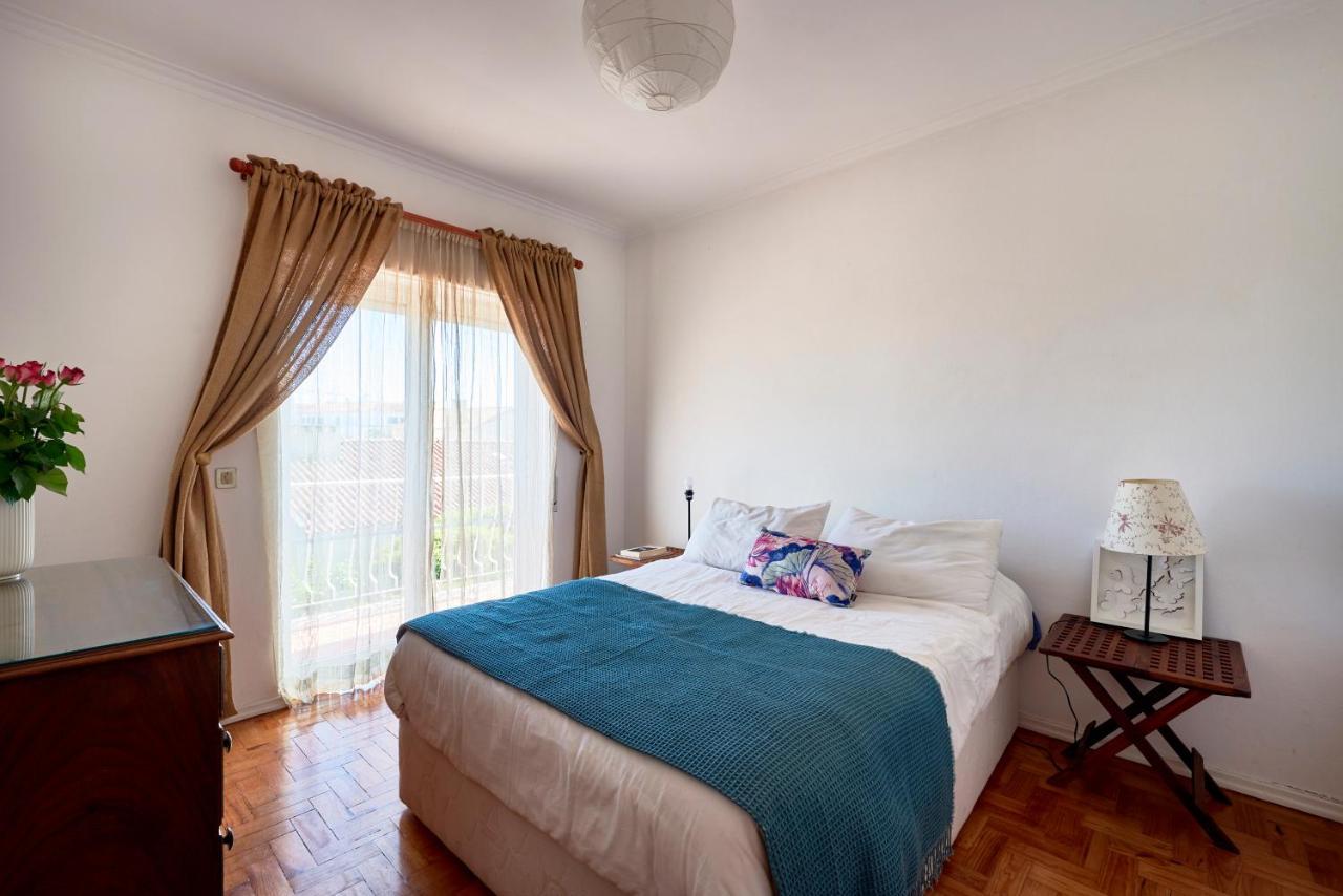 Bright Apartment With Garden In カスカイス エクステリア 写真