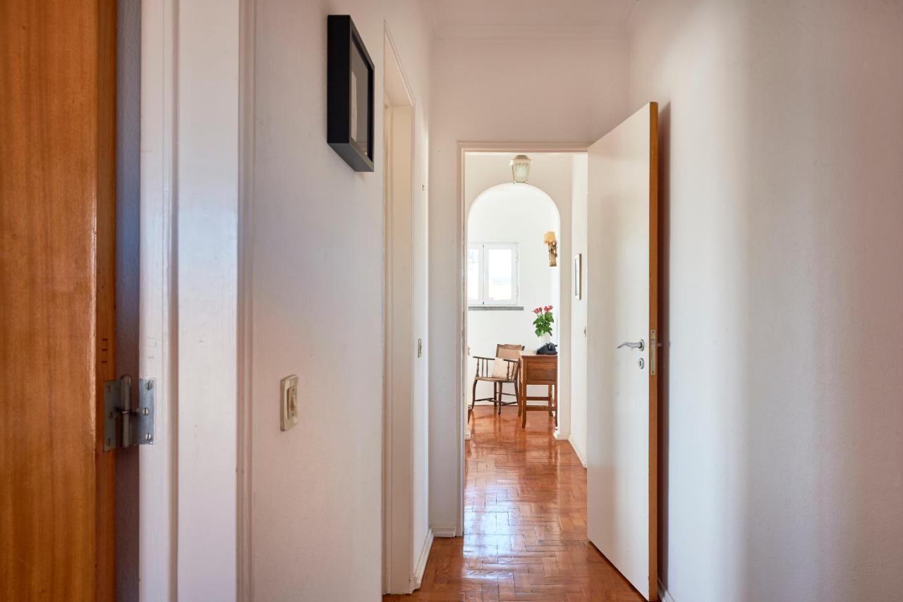 Bright Apartment With Garden In カスカイス エクステリア 写真