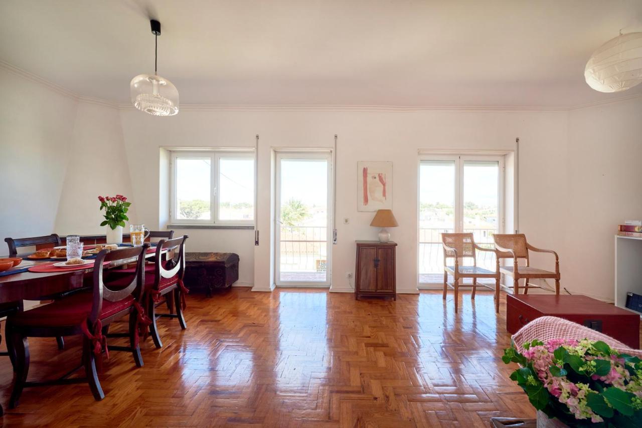 Bright Apartment With Garden In カスカイス エクステリア 写真